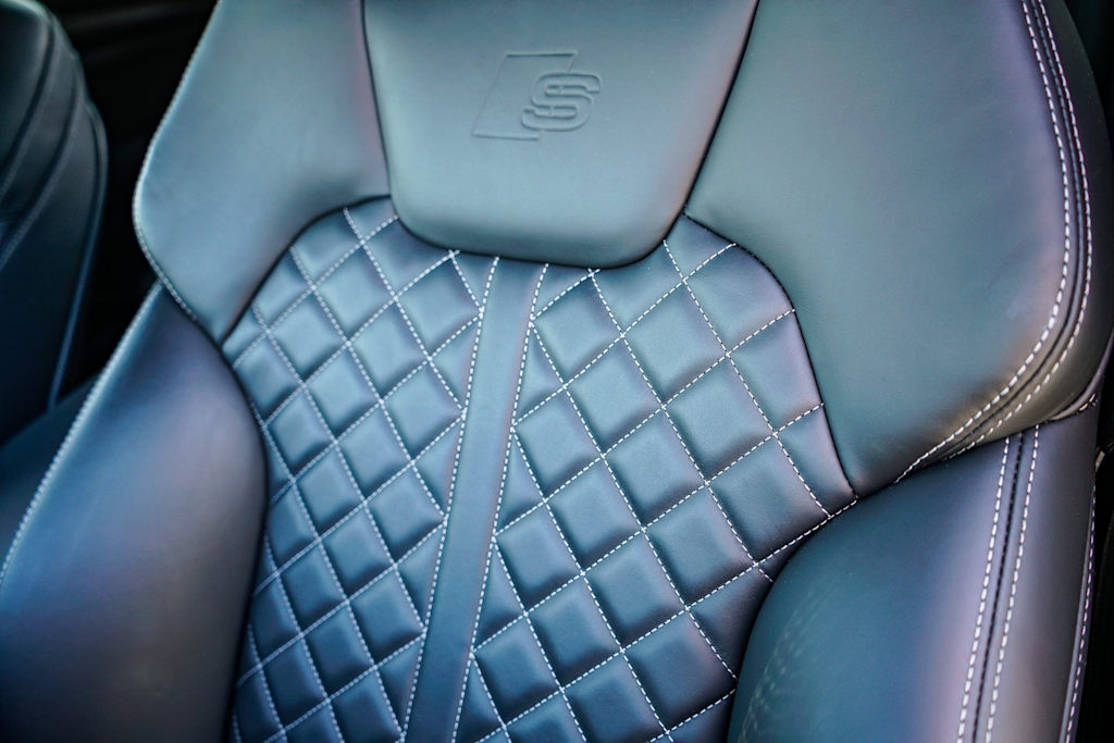 Thumbnail: 2023 Audi SQ5 - 25