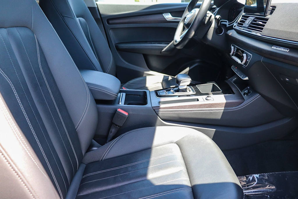 Thumbnail: 2021 Audi Q5 - 9