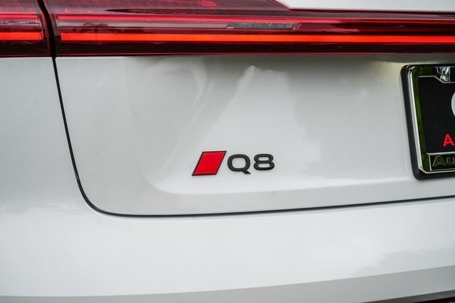 2024 Audi Q8 e-tron Premium 22