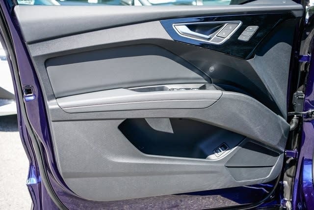 2023 Audi Q4 e-tron Premium Plus 34