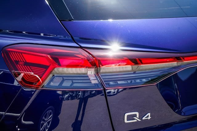 2023 Audi Q4 e-tron Premium Plus 31