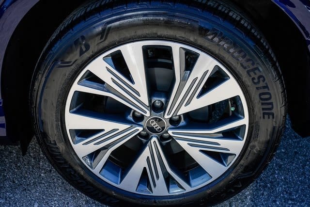 2023 Audi Q4 e-tron Premium Plus 32