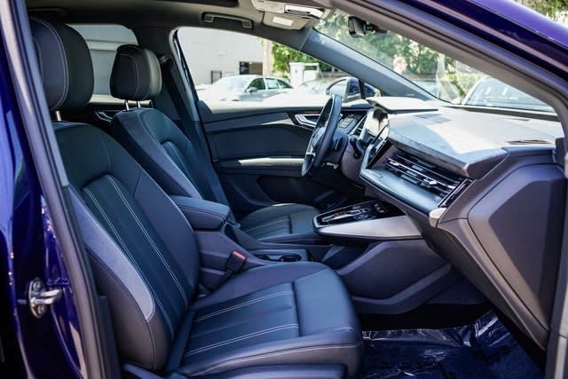 2023 Audi Q4 e-tron Premium Plus 9