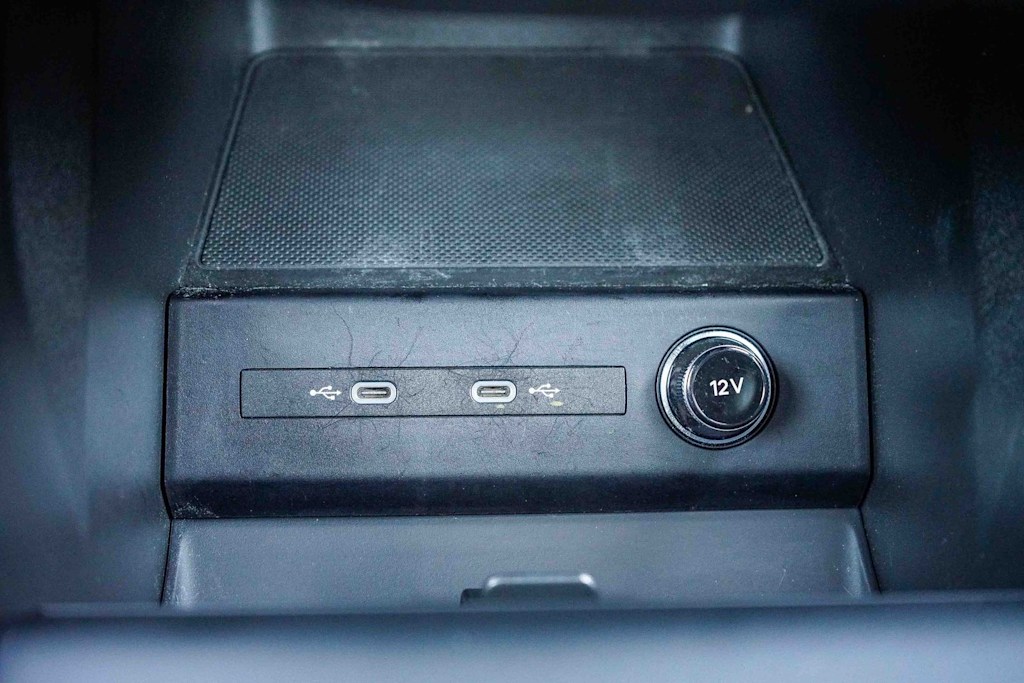 Thumbnail: 2023 Audi Q4 e-tron - 26