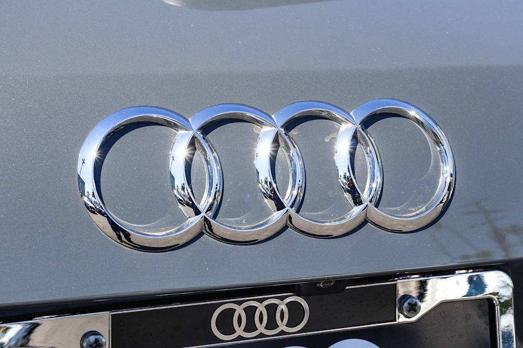 Thumbnail: 2020 Audi Q3 - 6