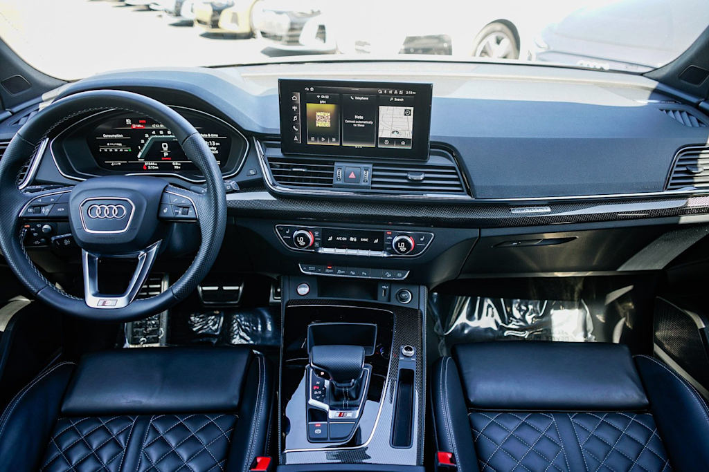 Thumbnail: 2023 Audi SQ5 - 2