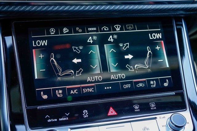 Thumbnail: 2024 Audi SQ8 - 27