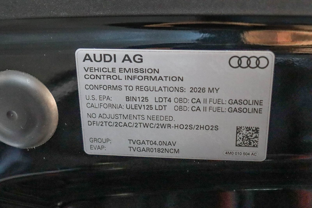 Thumbnail: 2026 Audi SQ8 - 16