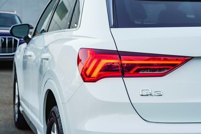 2022 Audi Q3 Premium 21