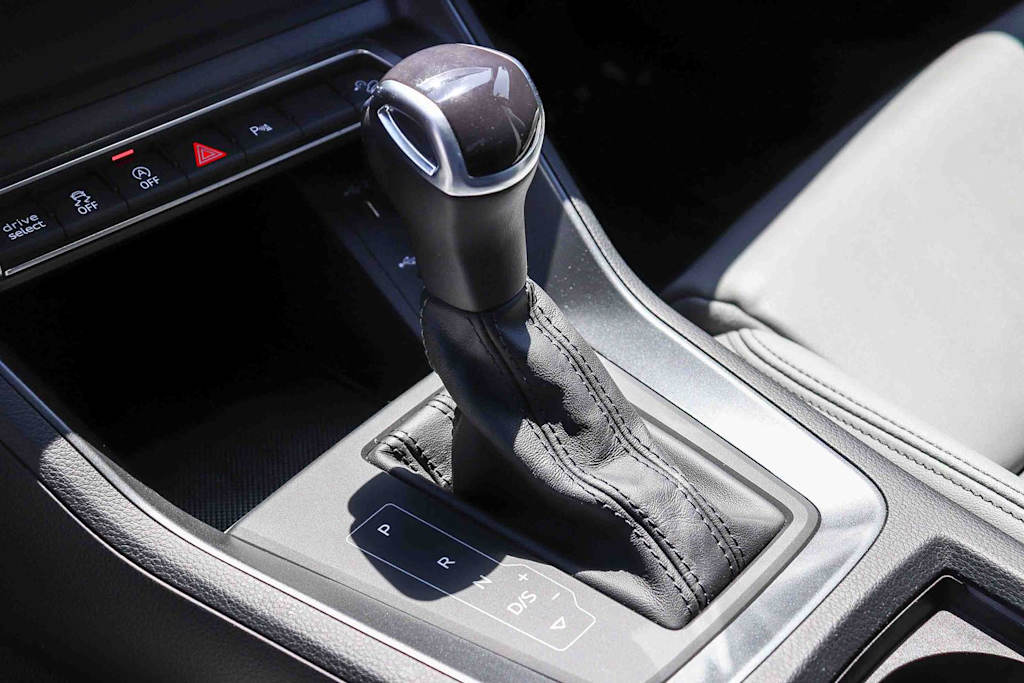 Thumbnail: 2023 Audi Q3 - 14