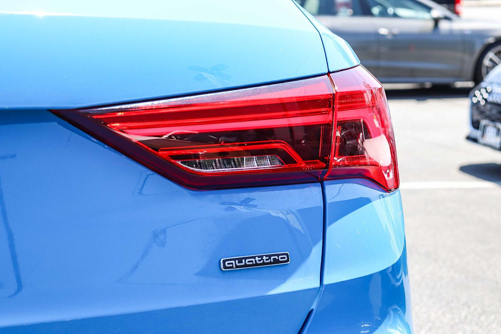 Thumbnail: 2023 Audi Q3 - 23
