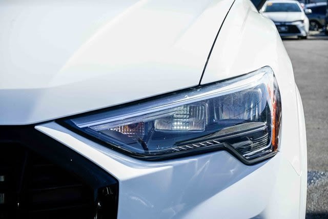 Thumbnail: 2022 Audi Q3 - 20