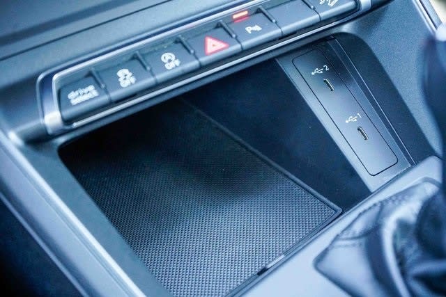 Thumbnail: 2022 Audi Q3 - 14