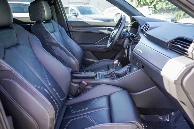 Thumbnail: 2022 Audi Q3 - 9