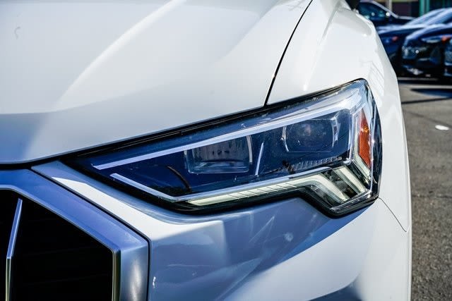 Thumbnail: 2023 Audi Q3 - 20