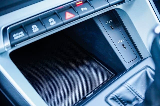 Thumbnail: 2023 Audi Q3 - 26