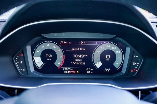 Thumbnail: 2023 Audi Q3 - 16