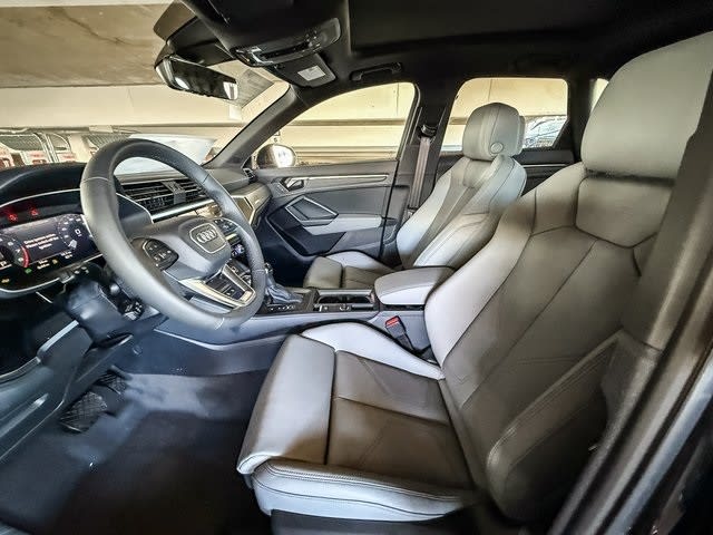 Thumbnail: 2025 Audi Q3 - 10