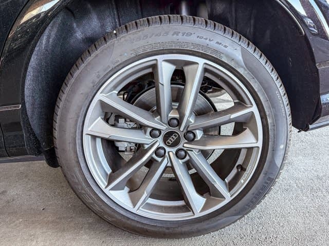 Thumbnail: 2025 Audi Q3 - 6