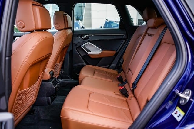 2024 Audi Q3 Premium 11
