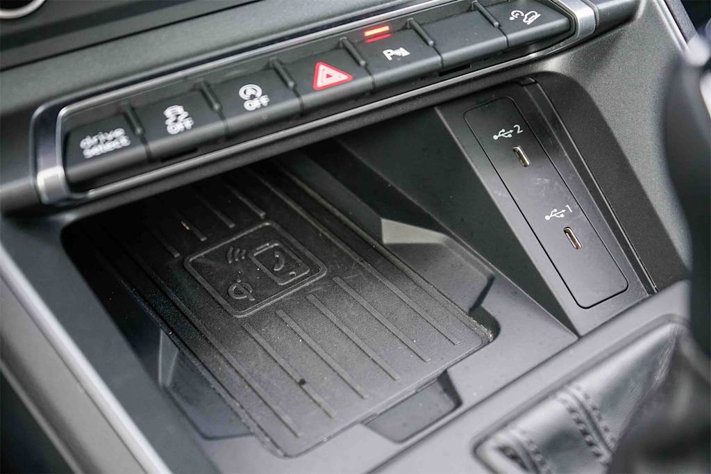 Thumbnail: 2025 Audi Q3 - 24