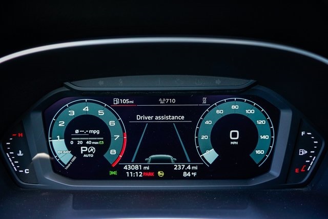 2022 Audi Q3 Premium 16