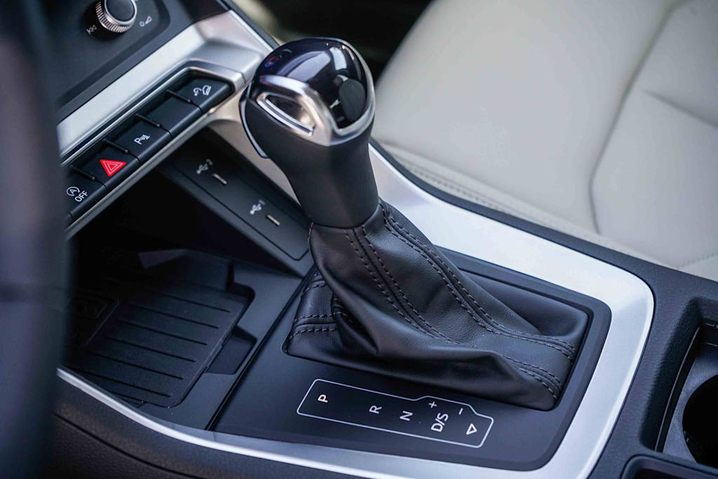 Thumbnail: 2025 Audi Q3 - 14