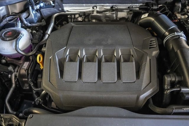 Thumbnail: 2025 Audi Q3 - 8