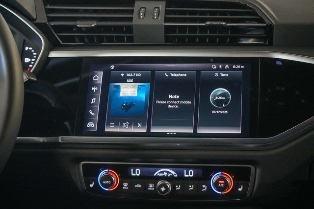 Thumbnail: 2025 Audi Q3 - 26