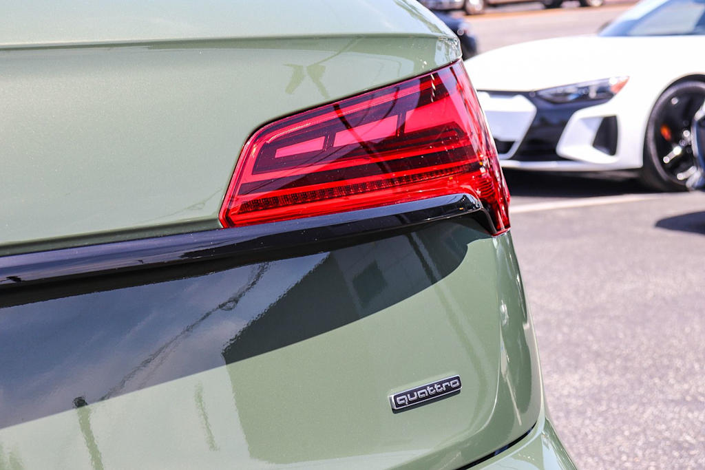 Thumbnail: 2023 Audi Q5 - 22