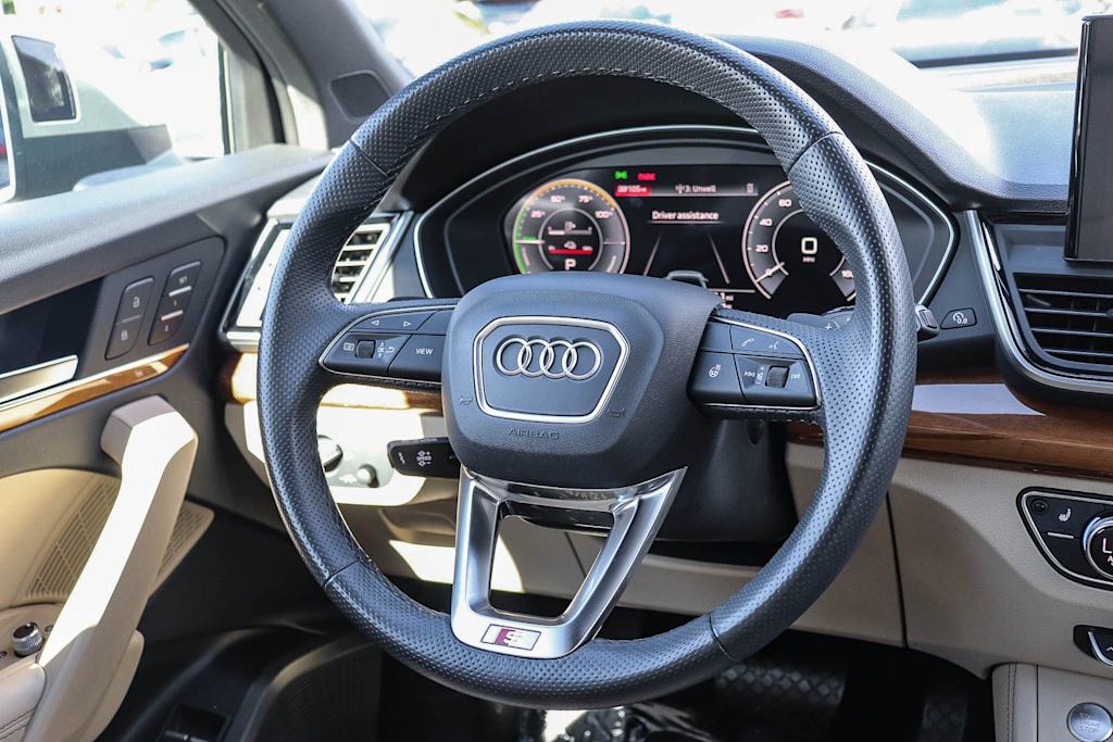 Thumbnail: 2024 Audi Q5 - 8