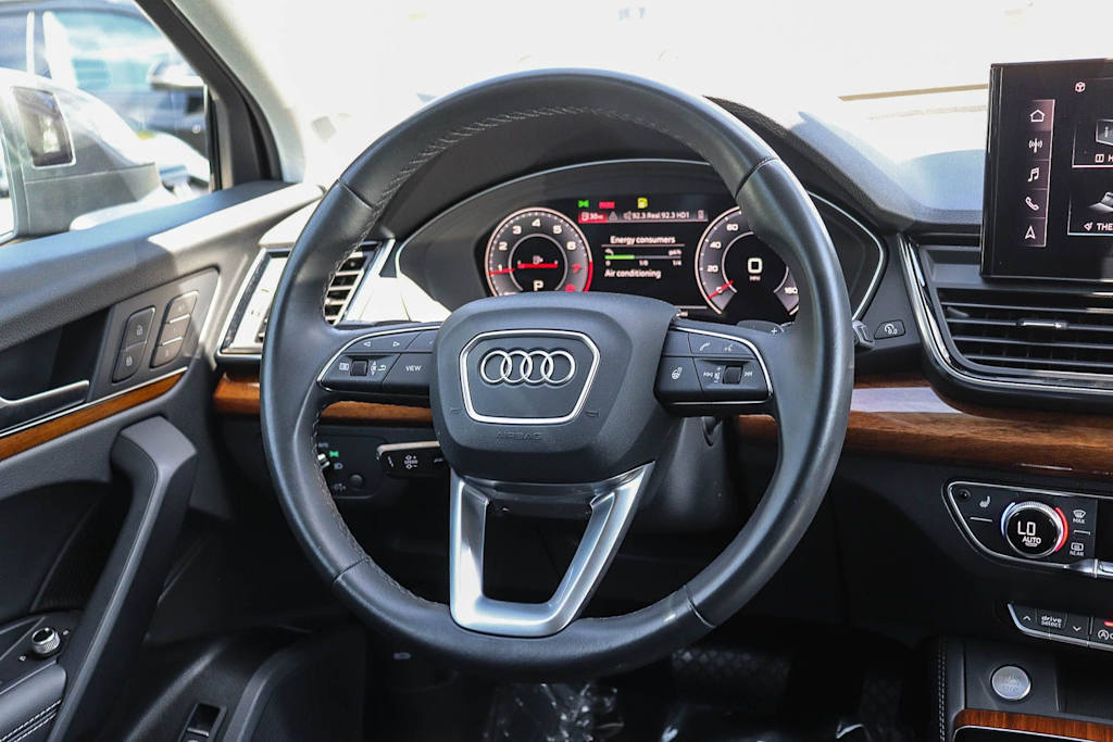Thumbnail: 2023 Audi Q5 - 8