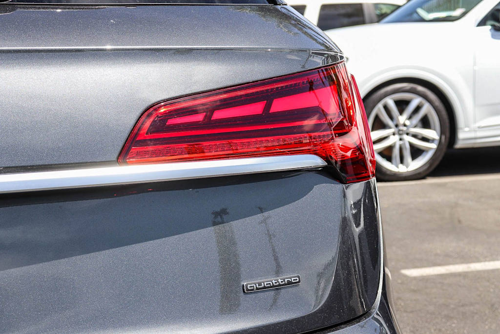Thumbnail: 2023 Audi Q5 - 22