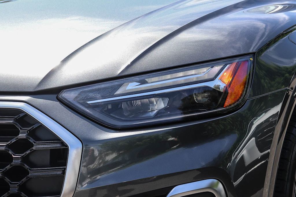 Thumbnail: 2023 Audi Q5 - 19