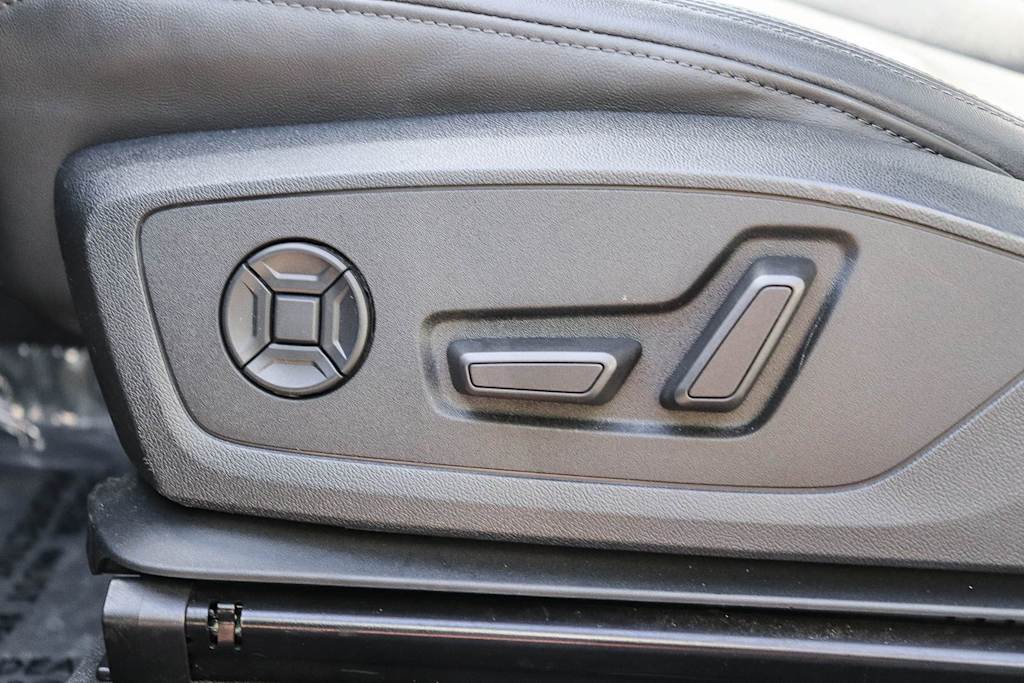 Thumbnail: 2023 Audi Q3 - 24