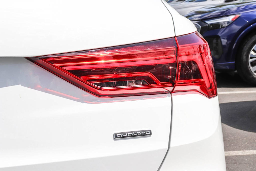 Thumbnail: 2023 Audi Q3 - 23
