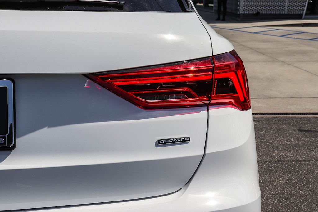 Thumbnail: 2023 Audi Q3 - 23