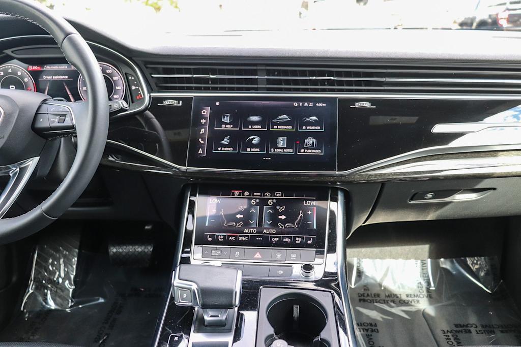 Thumbnail: 2023 Audi Q8 - 9