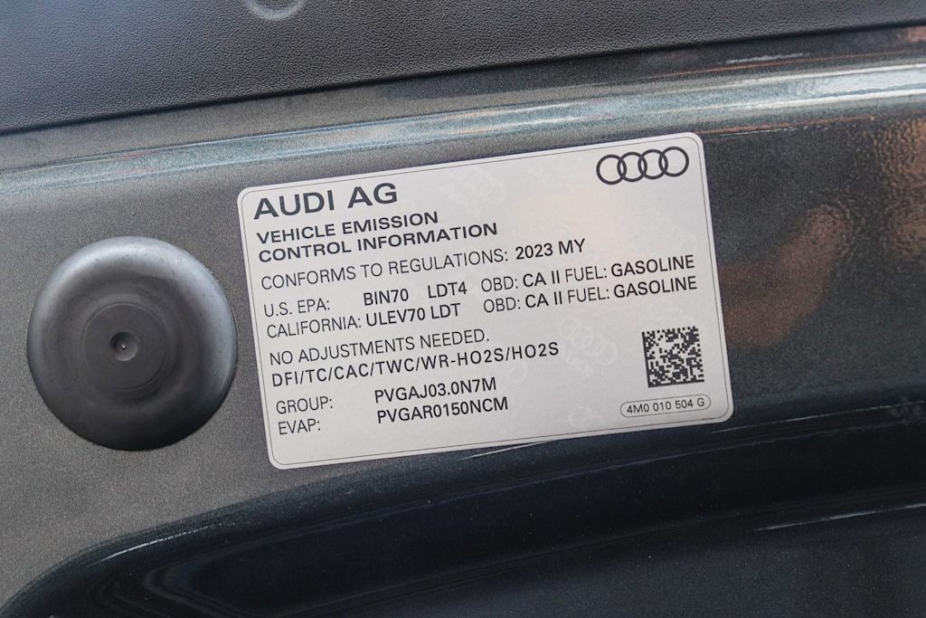 Thumbnail: 2023 Audi Q8 - 18