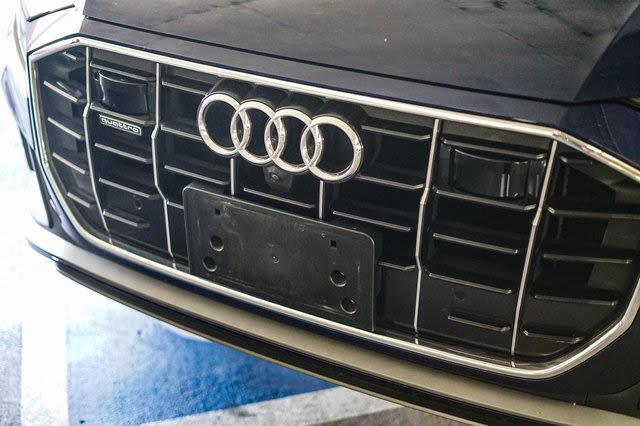 Thumbnail: 2022 Audi Q8 - 5