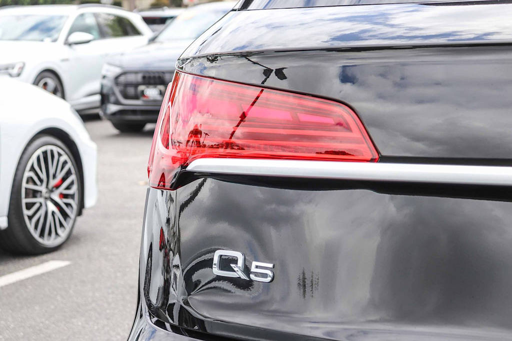 Thumbnail: 2023 Audi Q5 - 2