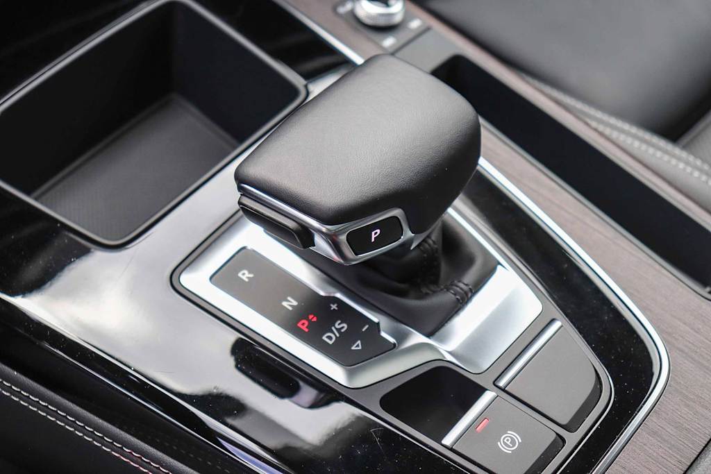 Thumbnail: 2023 Audi Q5 - 13