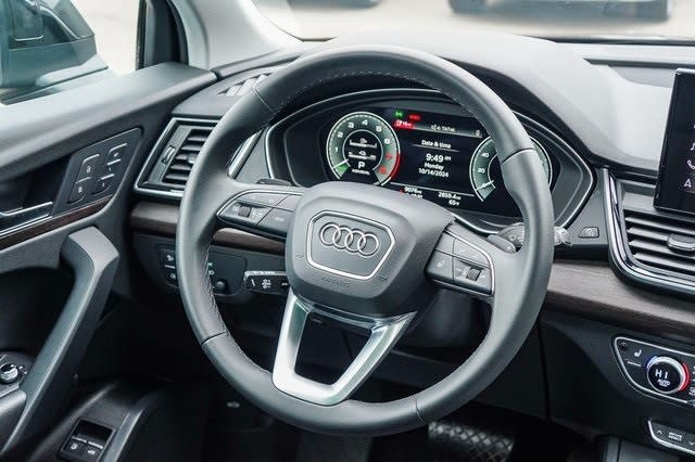 2024 Audi Q5 e Premium 9