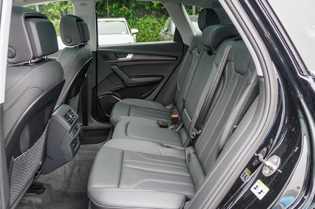 2024 Audi Q5 e Premium 12