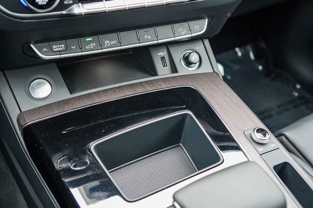 2024 Audi Q5 e Premium 26
