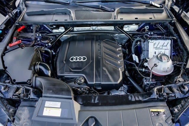2022 Audi Q5 Premium 7