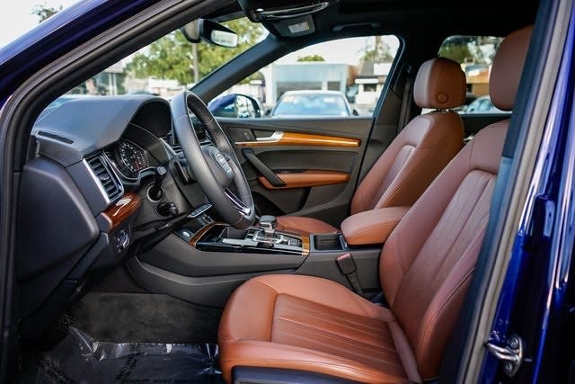 2022 Audi Q5 Premium 10