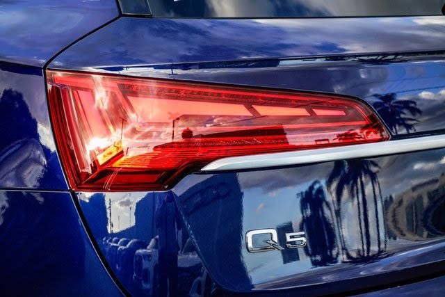 2022 Audi Q5 Premium 22