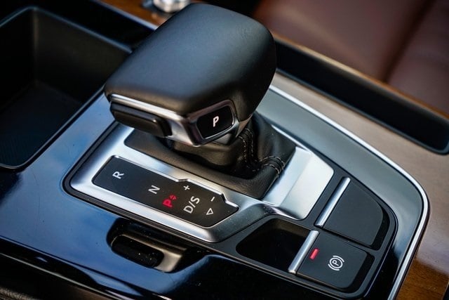 2022 Audi Q5 Premium 14