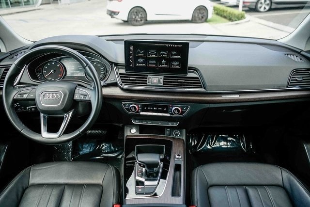 Thumbnail: 2023 Audi Q5 - 2